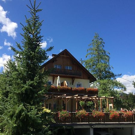 Landhof Schober Appartementen Weissbriach Exterior photo