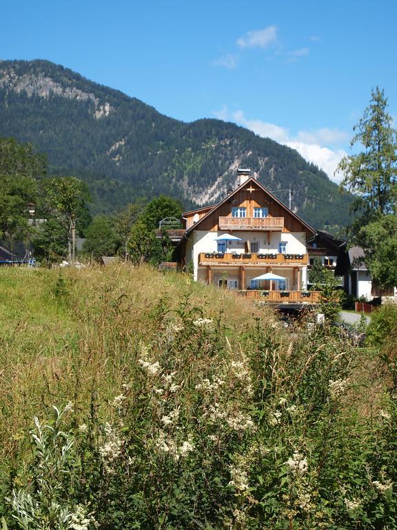 Landhof Schober Appartementen Weissbriach Exterior photo